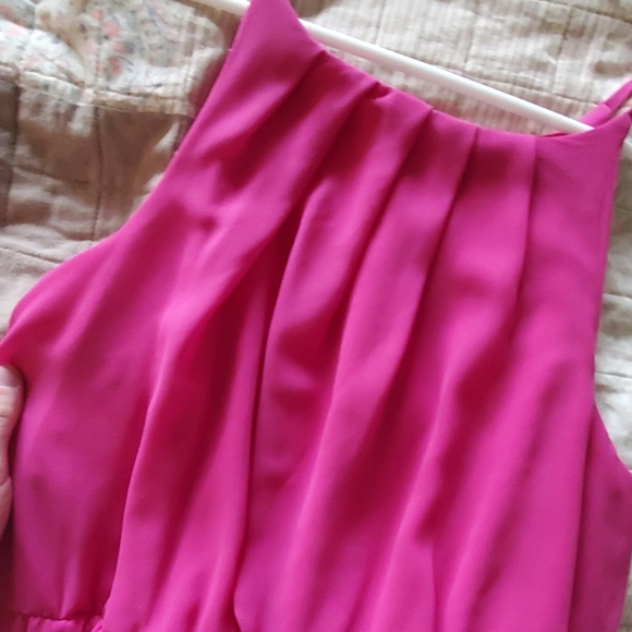 pink dress - Picture 3 of 5